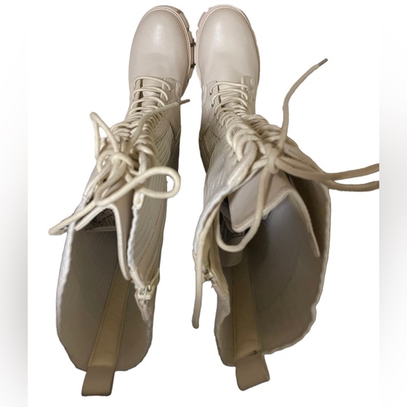 Nwot Lace-Up Chunky Sock Boots - Picture 12 of 13